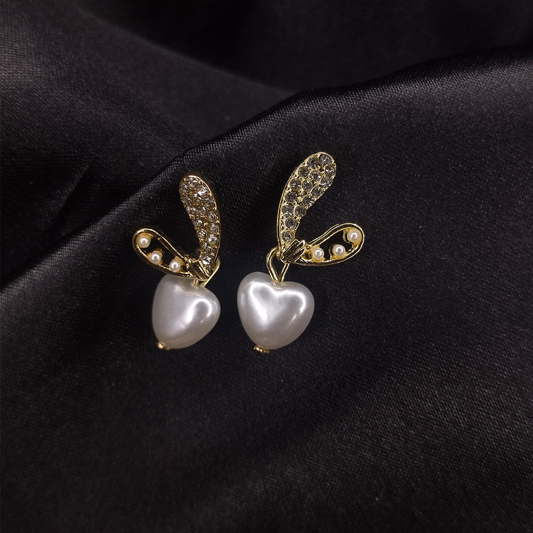 Bling Bunny-Eared Heart Earrings Bling Bunny-Eared Heart Earrings - Image 1