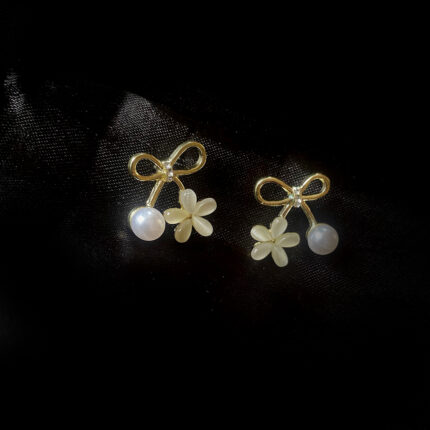 Bow Shape With Flower Design Korean