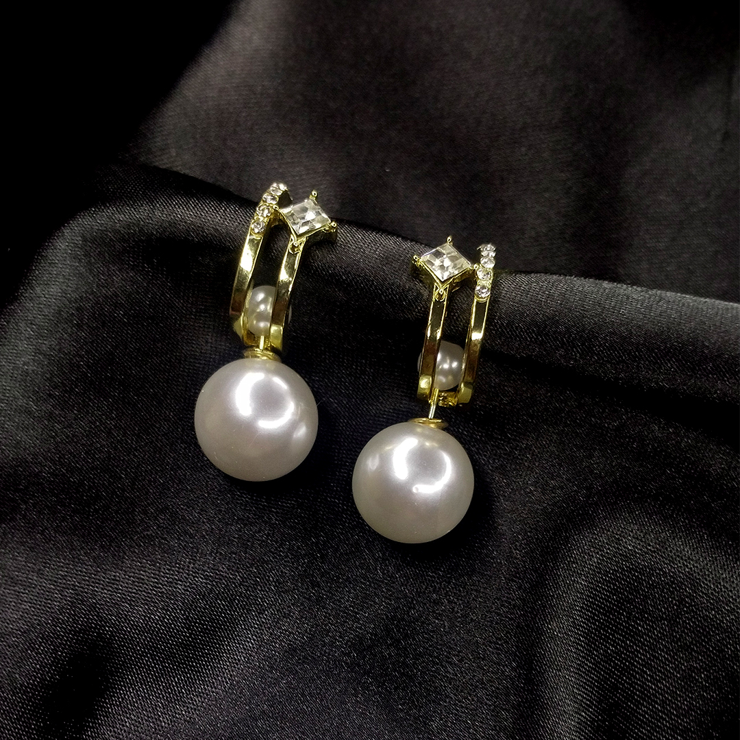 Golden Pearl 2-Way Wear Earrings Golden Pearl 2-Way Wear Earrings - Image 1